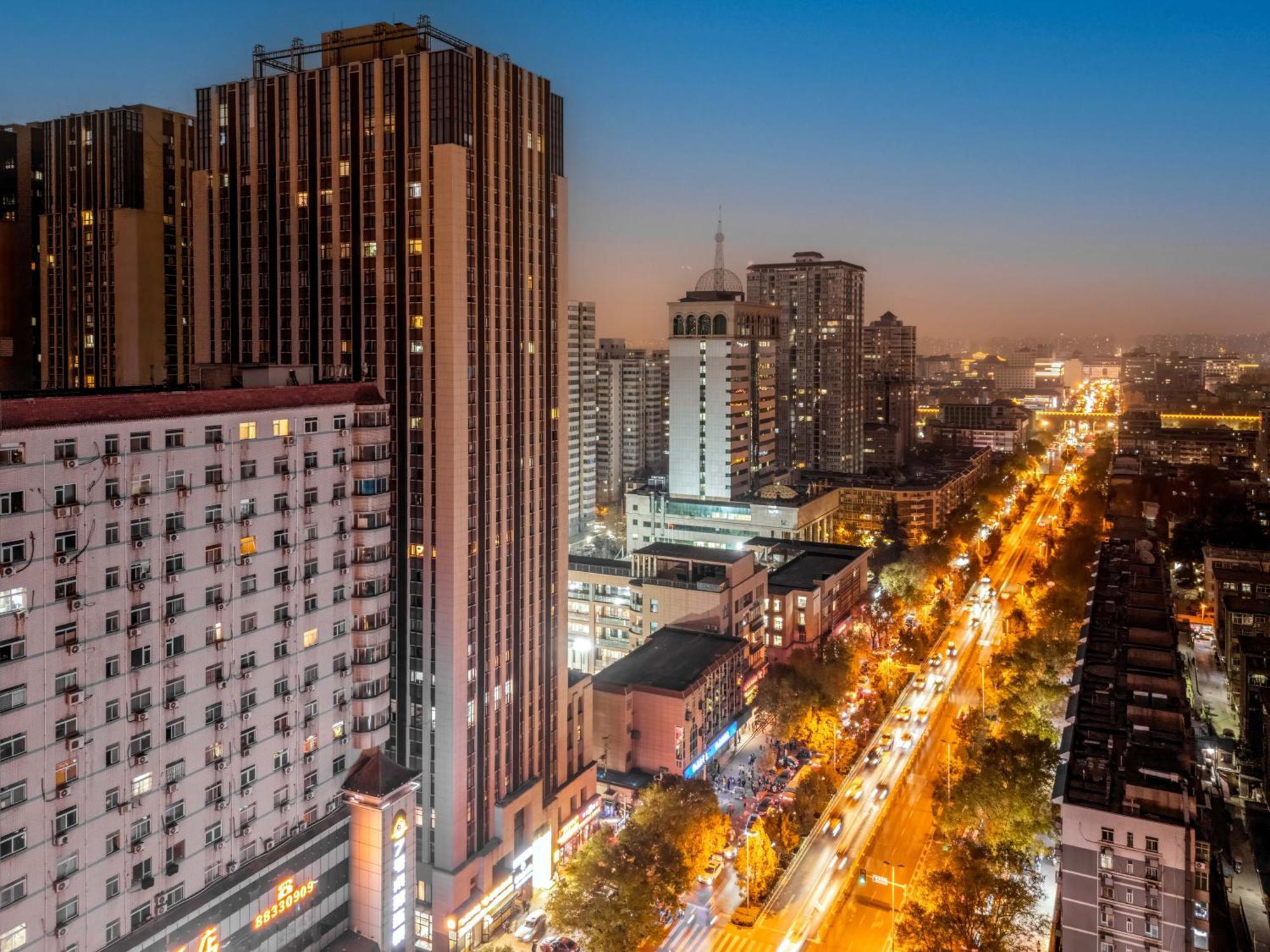 Hesu Designer Hotel & Suites -Near Xi'An Drum Tower And Yongning Gate -Free Laundry Luggage Storage -Kitty Cafe With Freshly Ground Coffee -24H Front Desk -English Service Екстер'єр фото