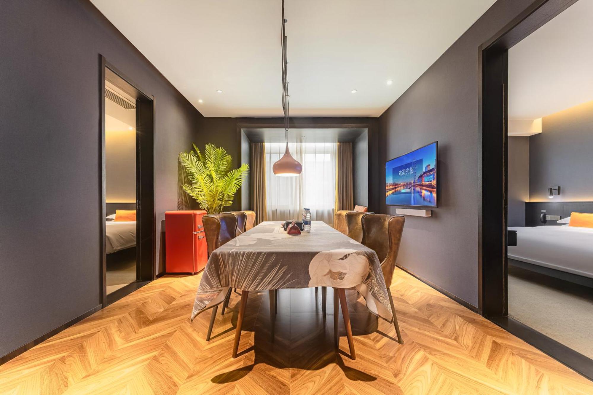 Hesu Designer Hotel & Suites -Near Xi'An Drum Tower And Yongning Gate -Free Laundry Luggage Storage -Kitty Cafe With Freshly Ground Coffee -24H Front Desk -English Service Екстер'єр фото