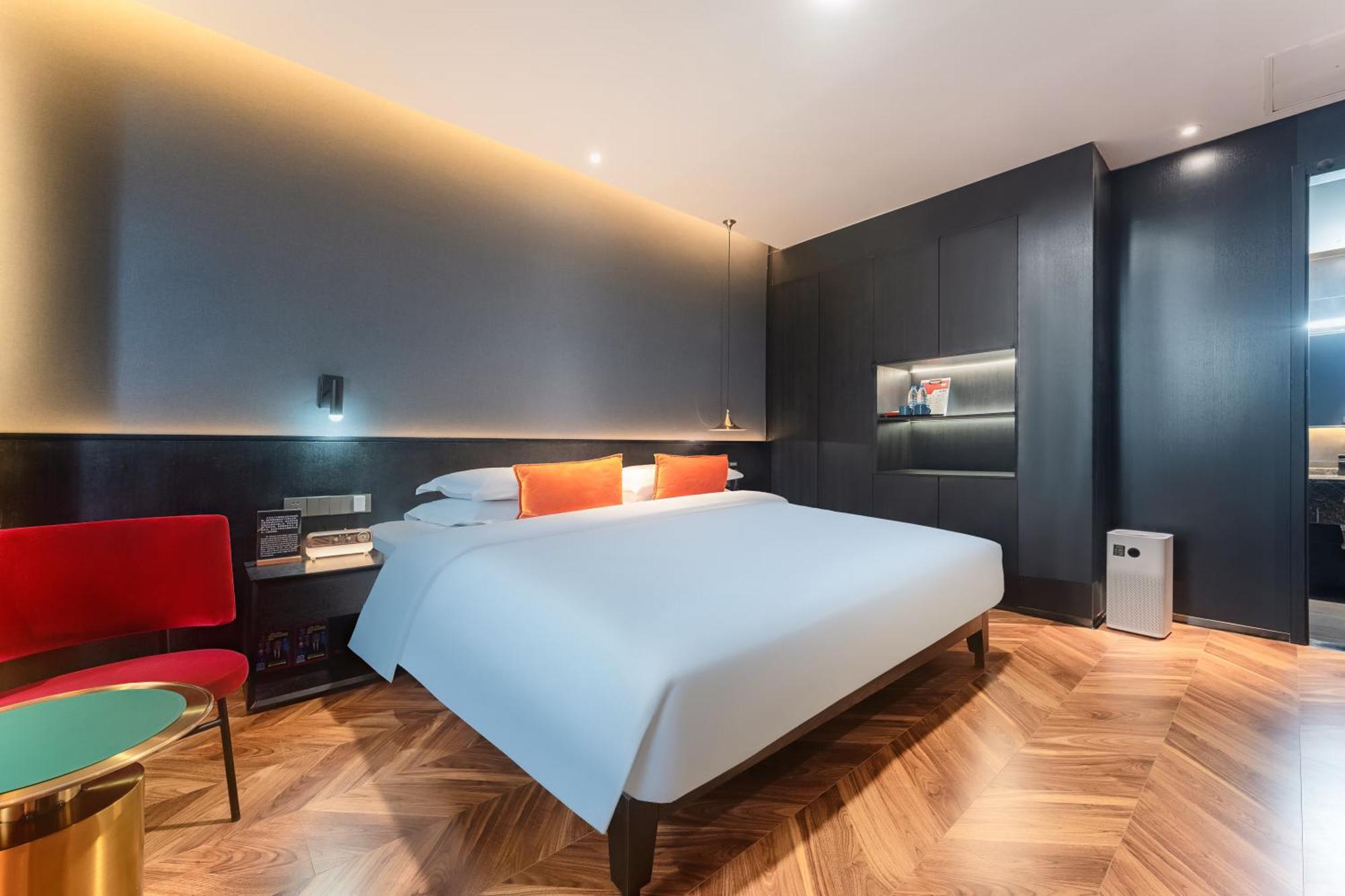 Hesu Designer Hotel & Suites -Near Xi'An Drum Tower And Yongning Gate -Free Laundry Luggage Storage -Kitty Cafe With Freshly Ground Coffee -24H Front Desk -English Service Екстер'єр фото