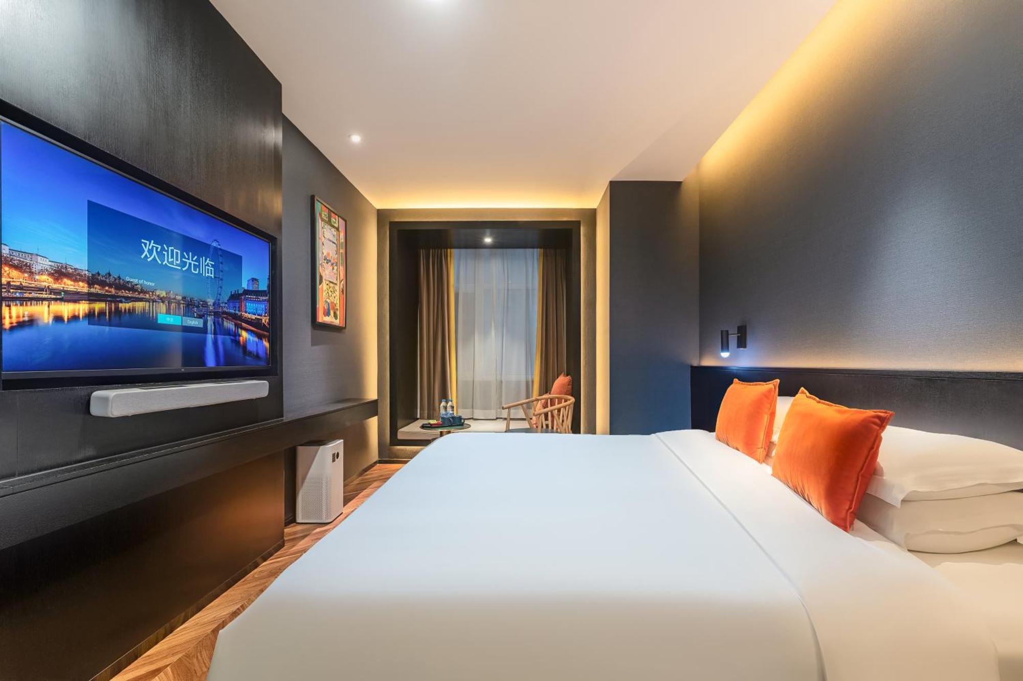 Hesu Designer Hotel & Suites -Near Xi'An Drum Tower And Yongning Gate -Free Laundry Luggage Storage -Kitty Cafe With Freshly Ground Coffee -24H Front Desk -English Service Екстер'єр фото