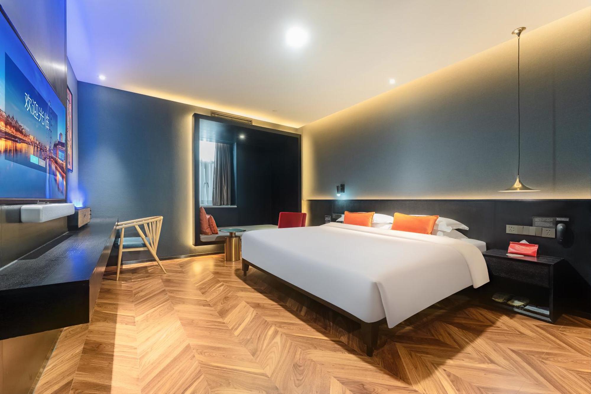Hesu Designer Hotel & Suites -Near Xi'An Drum Tower And Yongning Gate -Free Laundry Luggage Storage -Kitty Cafe With Freshly Ground Coffee -24H Front Desk -English Service Екстер'єр фото